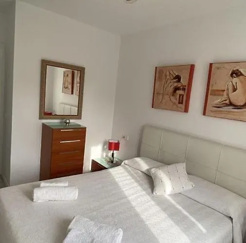 Con Encanto En Residencial Con Piscina Apartment *